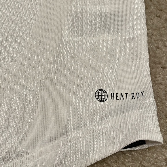 Cristiano Ronaldo Manchester United adidas 22/23 Away Jersey Men L NWOT never wo - Picture 8 of 11